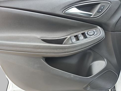 Certified 2024 Buick Encore GX Sport Touring image 31