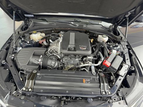 Used 2021 Cadillac CT4 Luxury w/ Sun And Sound Package RWD image 37