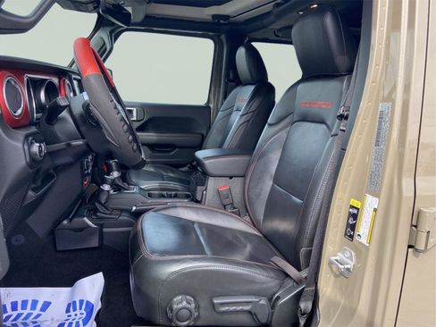 Used 2020 Jeep Gladiator Rubicon image 16
