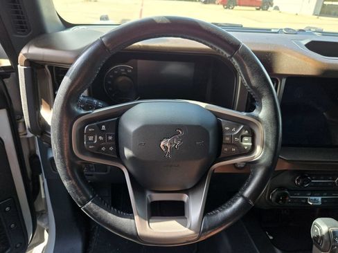 Used 2022 Ford Bronco Outer Banks AWD/4WD image 15