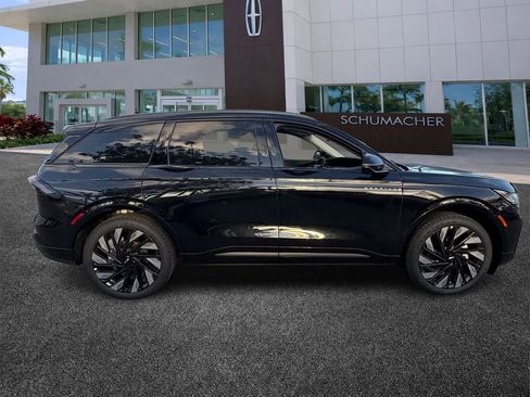 New 2026 Lincoln Nautilus Reserve AWD/4WD image 8