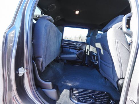 Used 2023 RAM 1500 Big Horn image 34
