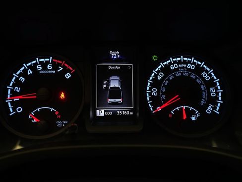 Used 2023 Toyota Tacoma SR AWD/4WD image 2