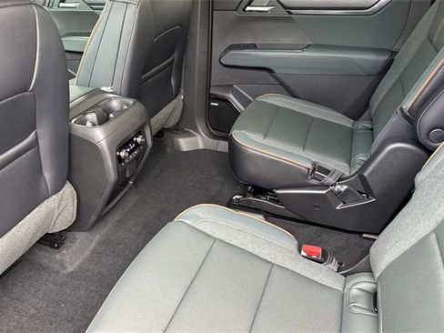 New 2026 GMC Acadia AT4 w/ Luxury Package image 13