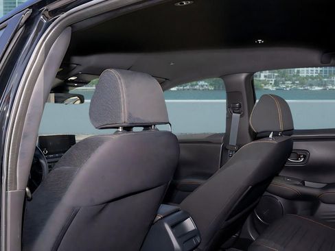 Certified 2025 Honda HR-V Sport image 19