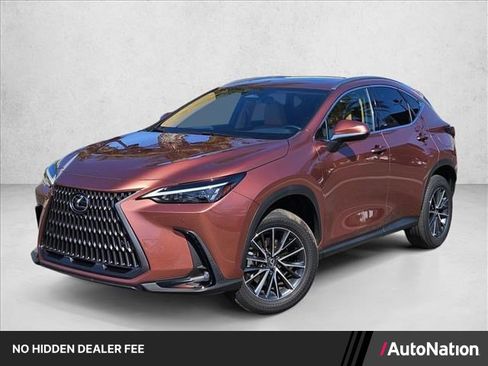 Used 2025 Lexus NX 250 FWD image 1