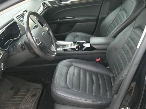 Used 2015 Ford Fusion SE w/ Equipment Group 202A FWD image 5