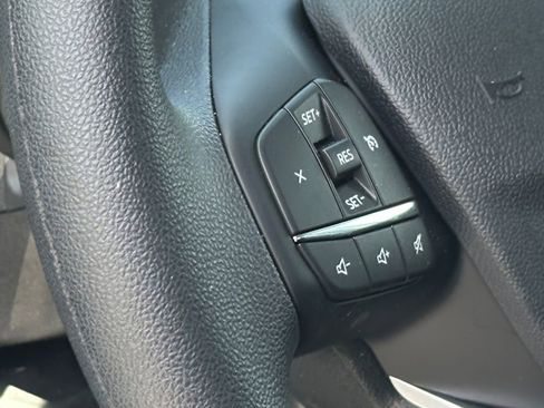Used 2025 Ford Maverick XL w/ Equipment Group 102A AWD/4WD image 19