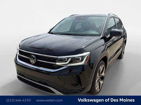 Used 2023 Volkswagen Taos SEL AWD/4WD image 1