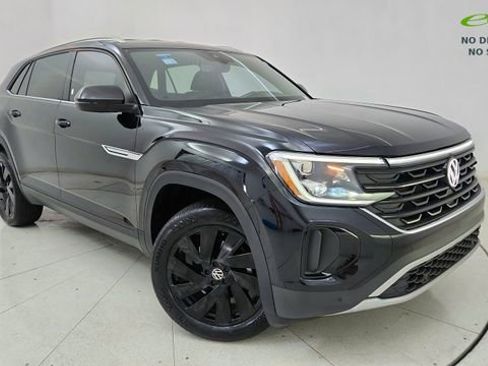 Used 2024 Volkswagen Atlas Cross Sport SE w/ Black Wheel Package FWD image 84