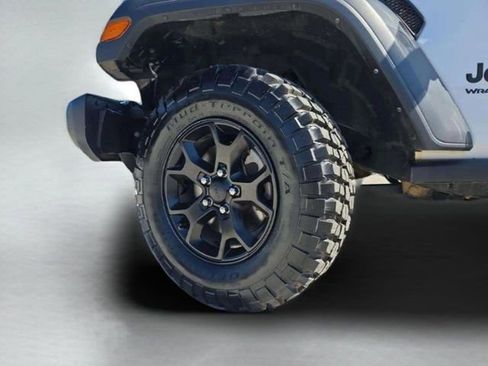 Certified 2022 Jeep Wrangler Sport AWD/4WD image 36