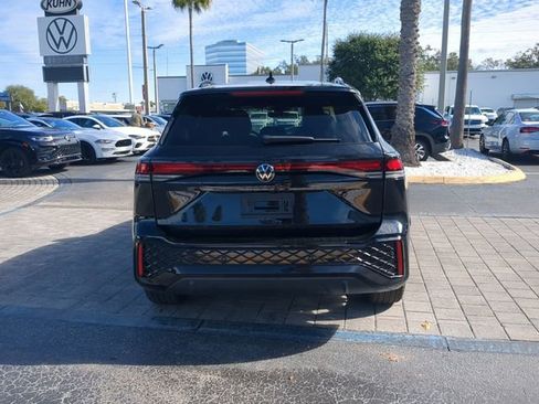 New 2026 Volkswagen Tiguan SE R-Line image 5