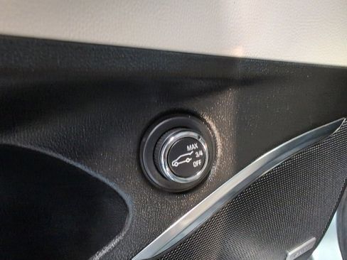 Certified 2023 Buick Enclave Avenir image 16