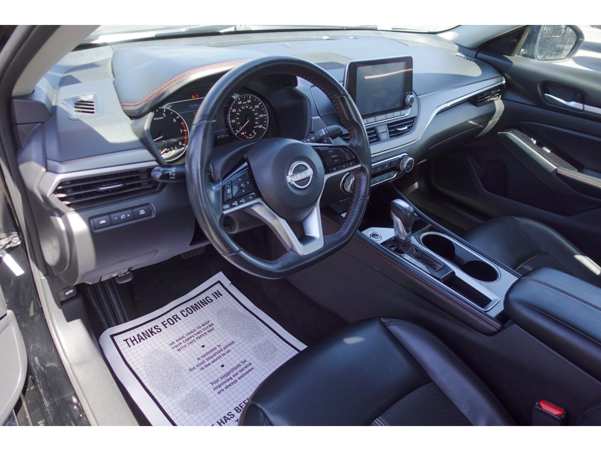 Used 2025 Nissan Altima 2.5 SR FWD image 9