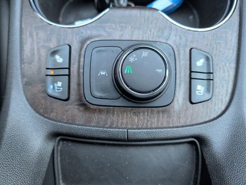 Used 2023 GMC Acadia Denali w/ Trailering Package image 25