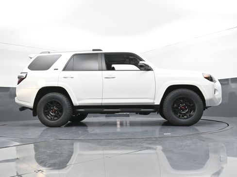 Used 2023 Toyota 4Runner SR5 Premium image 27