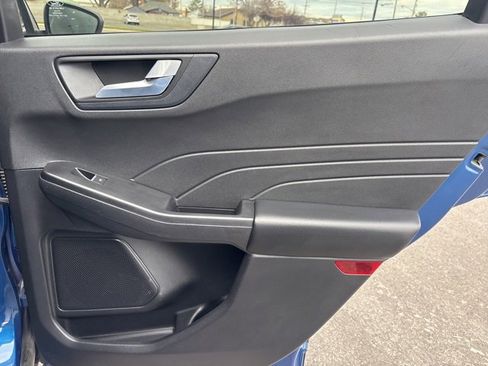 Used 2022 Ford Escape SEL image 15