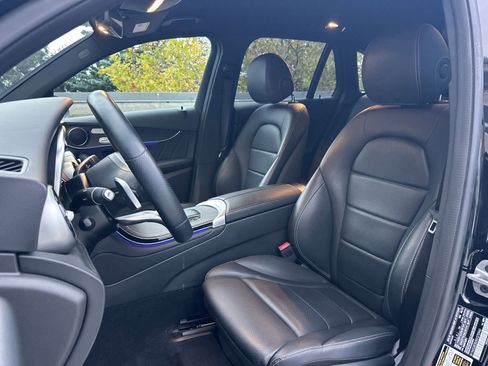 Used 2022 Mercedes-Benz GLC 300 GLC 300 image 5