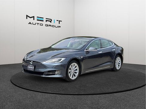 Used 2018 Tesla Model S 100D image 3