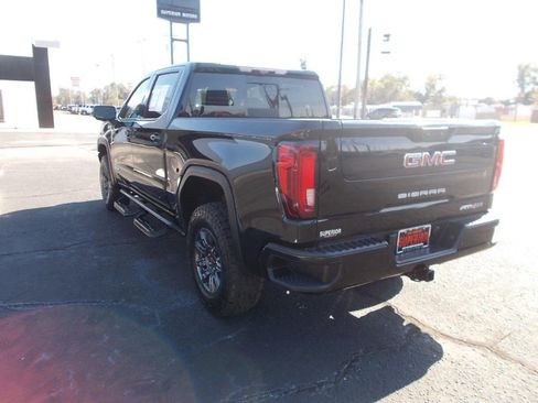 Used 2024 GMC Sierra 1500 AT4X image 7
