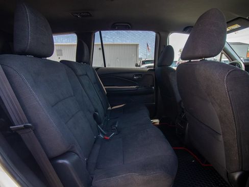 Used 2022 Honda Pilot Sport image 13