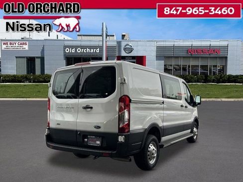 Used 2024 Ford Transit 250 Low Roof AWD w/ Exterior Upgrade Package image 5