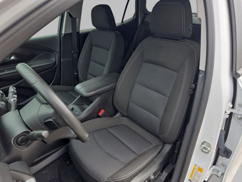 Certified 2024 GMC Terrain SLE w/ Driver Convenience Package FWD image 17