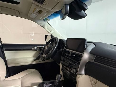 Used 2023 Lexus GX 460 Premium AWD/4WD image 33