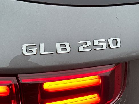 New 2026 Mercedes-Benz GLB 250 image 25