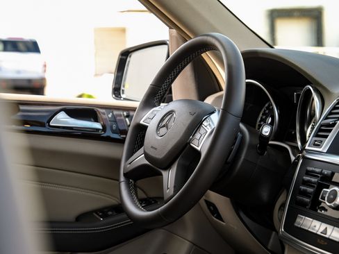 Used 2013 Mercedes-Benz ML 350 2WD image 13