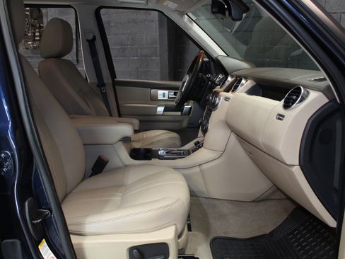 Used 2016 Land Rover LR4 HSE AWD/4WD image 55