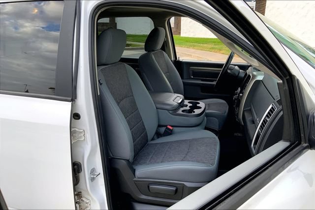 Used 2017 RAM 1500 Big Horn AWD/4WD image 7