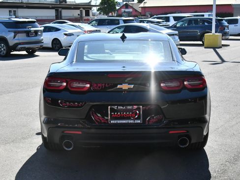 Used 2023 Chevrolet Camaro LT RWD image 7
