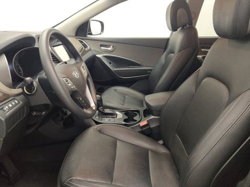 Used 2018 Hyundai Santa Fe Sport w/ 2.4L Value Package 02 FWD image 17