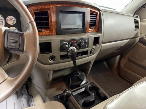 Used 2006 Dodge Ram 3500 Truck SLT w/ Sound & Security Group image 15