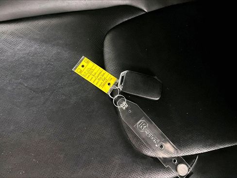 Used 2023 Kia Carnival SX image 36