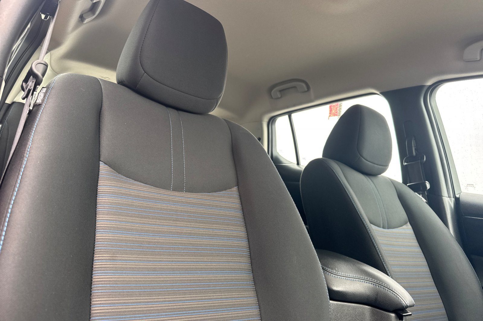 Certified 2025 Nissan Leaf SV Plus FWD image 21