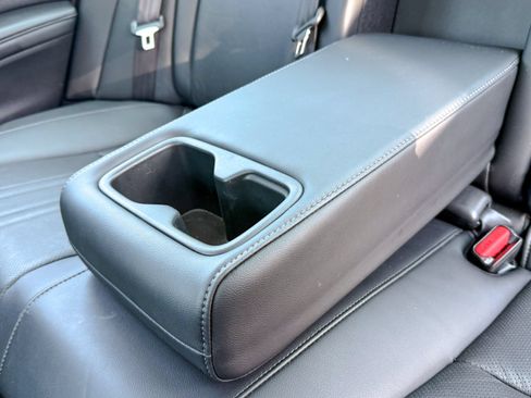 Used 2022 Honda Accord EX-L image 37