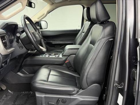 Used 2024 Ford Expedition Max XLT AWD/4WD image 14