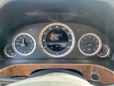 Used 2013 Mercedes-Benz E 350 E 350 4MATIC Sedan 4D image 14