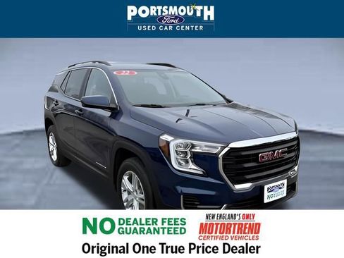 Used 2022 GMC Terrain SLE w/ Driver Convenience Package image 1