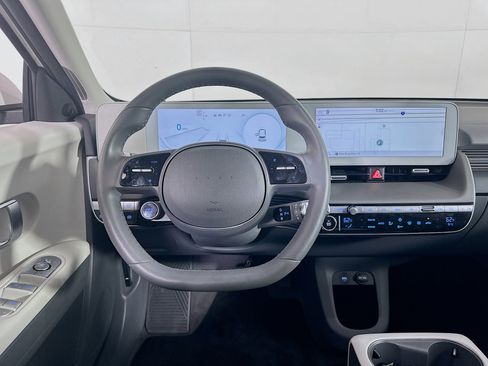 Used 2024 Hyundai Ioniq 5 SEL image 23