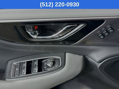 Used 2025 Subaru Outback Limited image 22