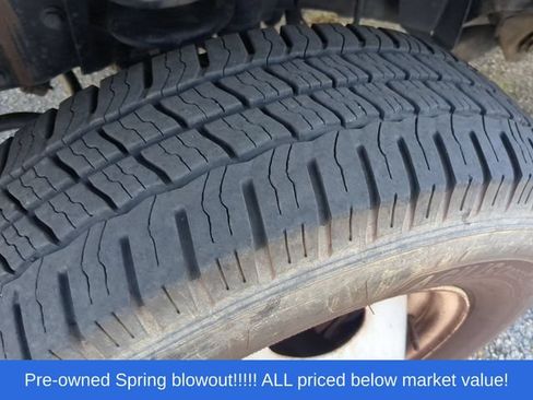 Used 2017 Ford E-350 and Econoline 350 Super Duty w/ Power Windows & Locks Group RWD image 12