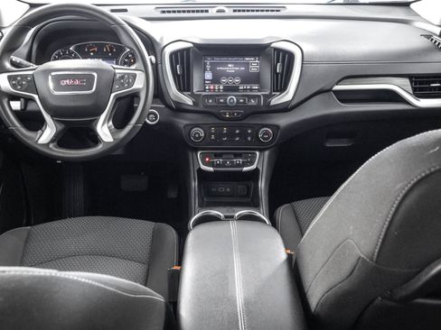Used 2024 GMC Terrain SLE AWD/4WD image 22