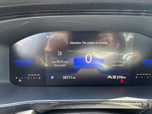 Used 2023 Volkswagen Taos S FWD image 1
