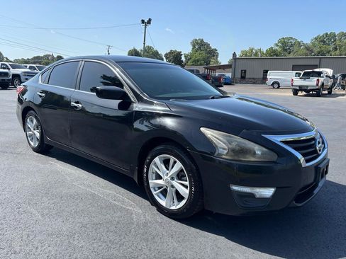 Used 2013 Nissan Altima 2.5 SV FWD image 4