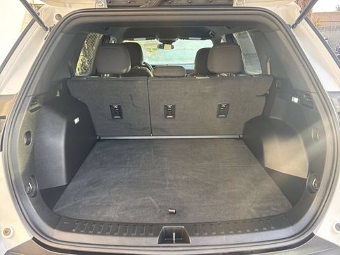 Used 2025 Chevrolet Equinox LT AWD/4WD image 31