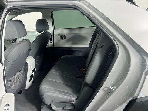 Used 2025 Hyundai Ioniq 5 SEL image 26