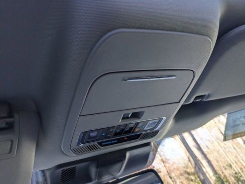 Certified 2023 Ford F150 Lariat w/ Equipment Group 502A High image 26